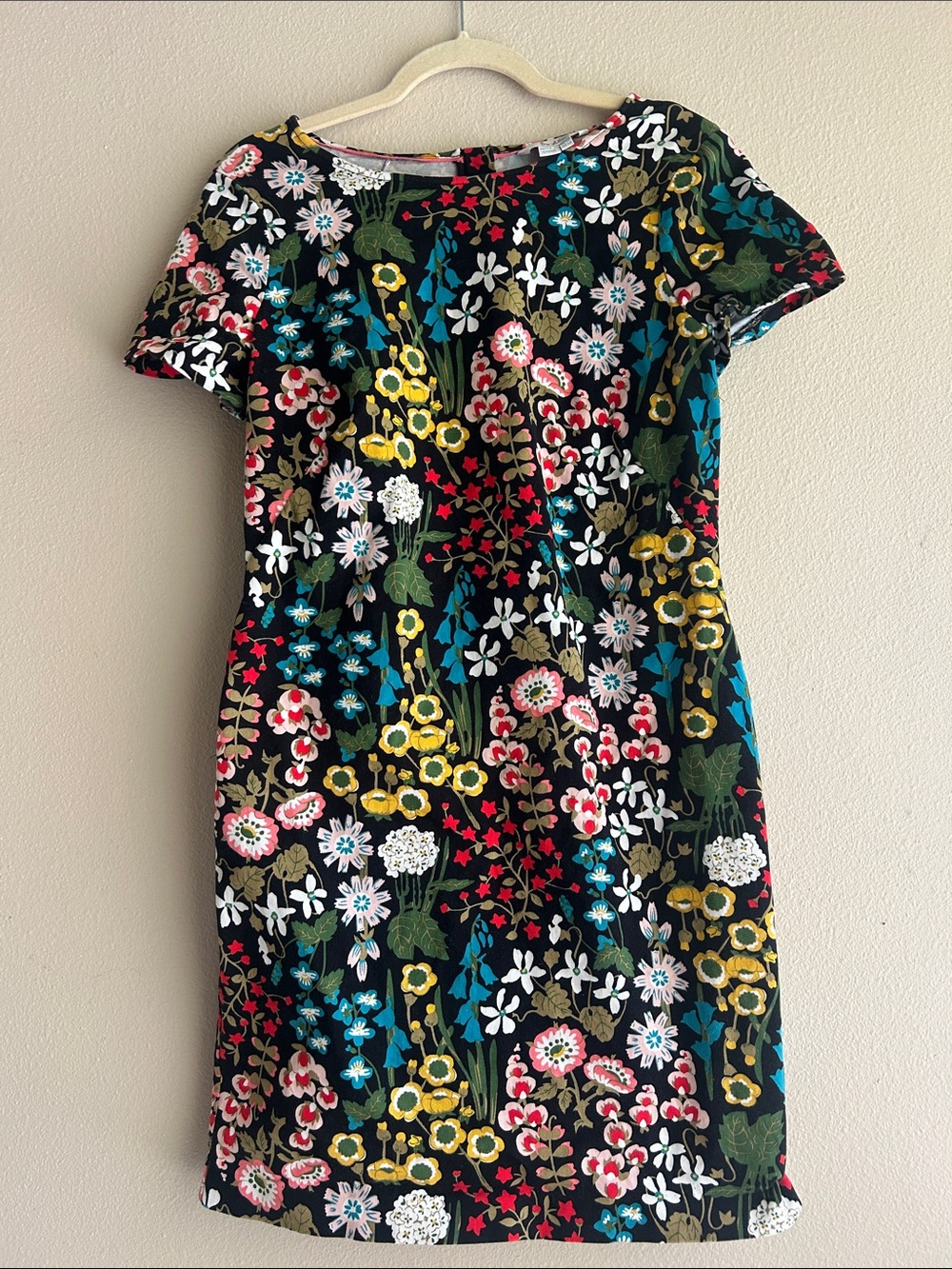 Boden Black Carina Floral Short Sleeve Shift Dress